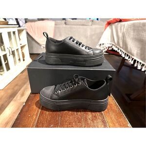 A|X ARMANI EXCHANGE Women's Lace Up High Top Sneaker